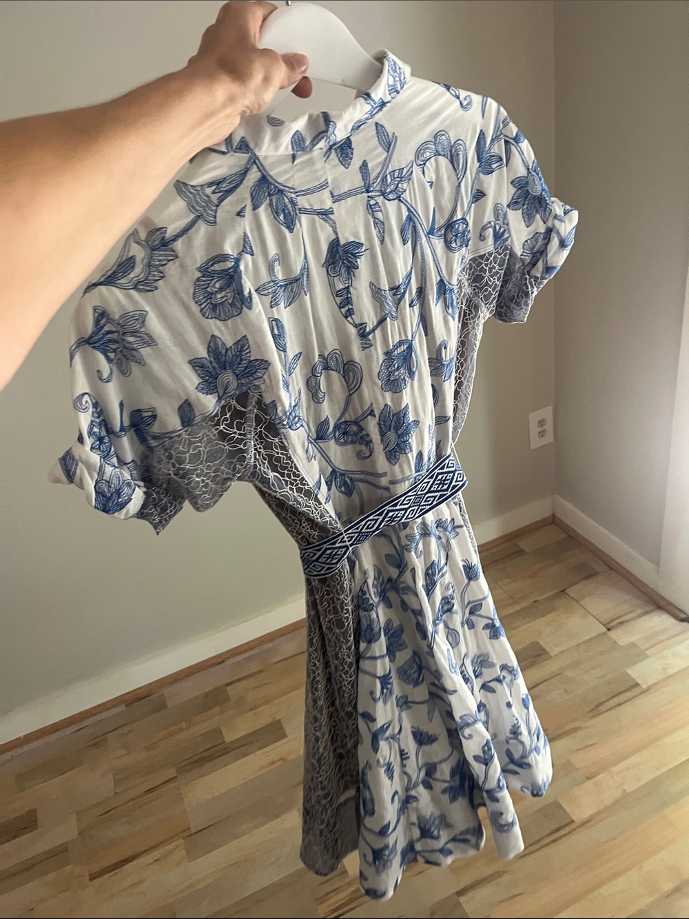 Anthropologie Bequile Byron Lars midi dress floral blue white size 0 - Picture 8 of 11
